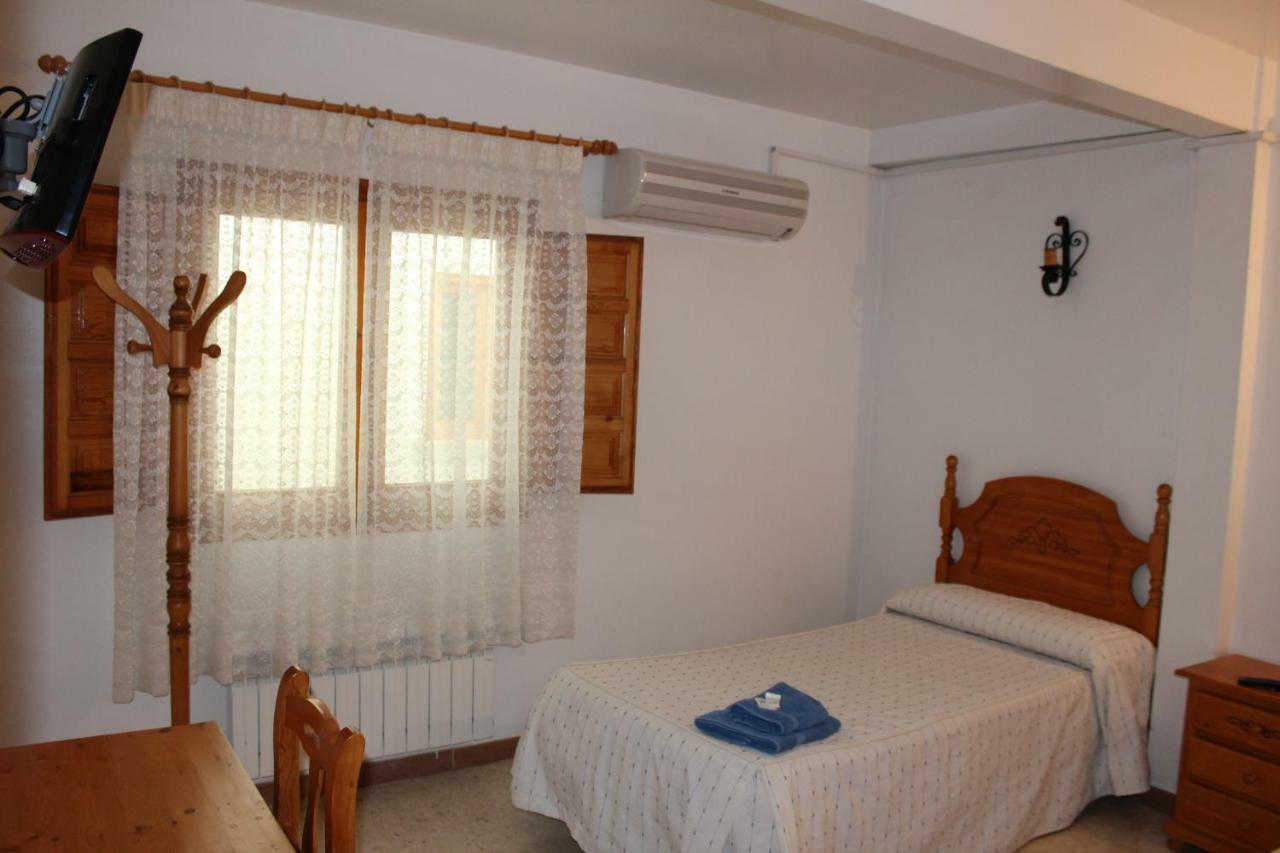 Posada Manolon Santa Cruz de Moya Εξωτερικό φωτογραφία