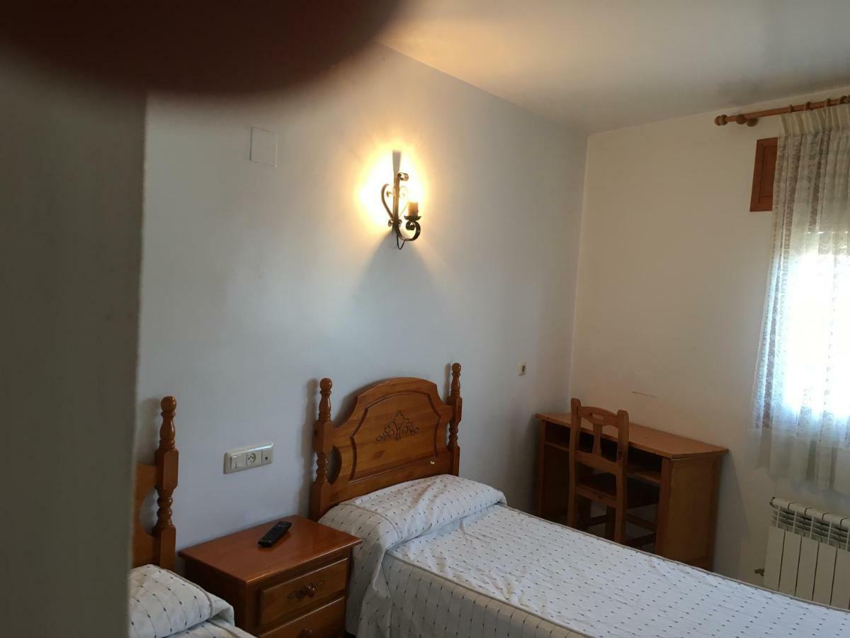 Posada Manolon Santa Cruz de Moya Εξωτερικό φωτογραφία